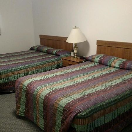 Out West Motel Milton-Freewater Εξωτερικό φωτογραφία
