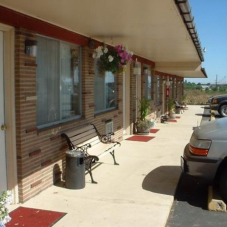 Out West Motel Milton-Freewater Εξωτερικό φωτογραφία