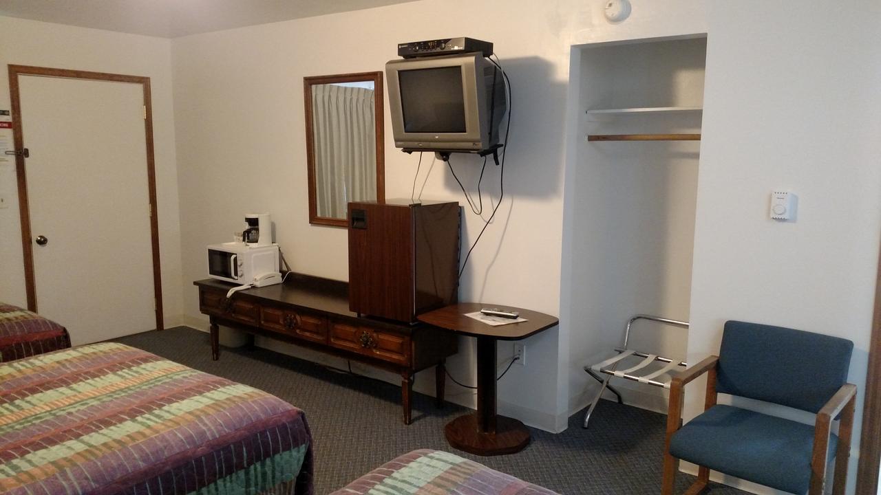Out West Motel Milton-Freewater Εξωτερικό φωτογραφία